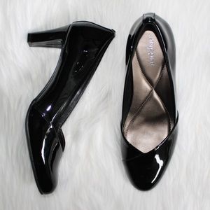 Easy Spirit Black Patent Women's Shoes size 9